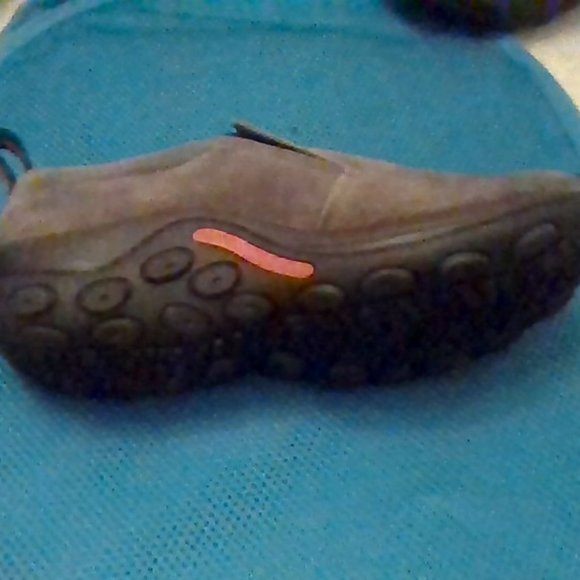 MERRELL LADIES NUBUCK BROWN LOAFER - Picture 5 of 6